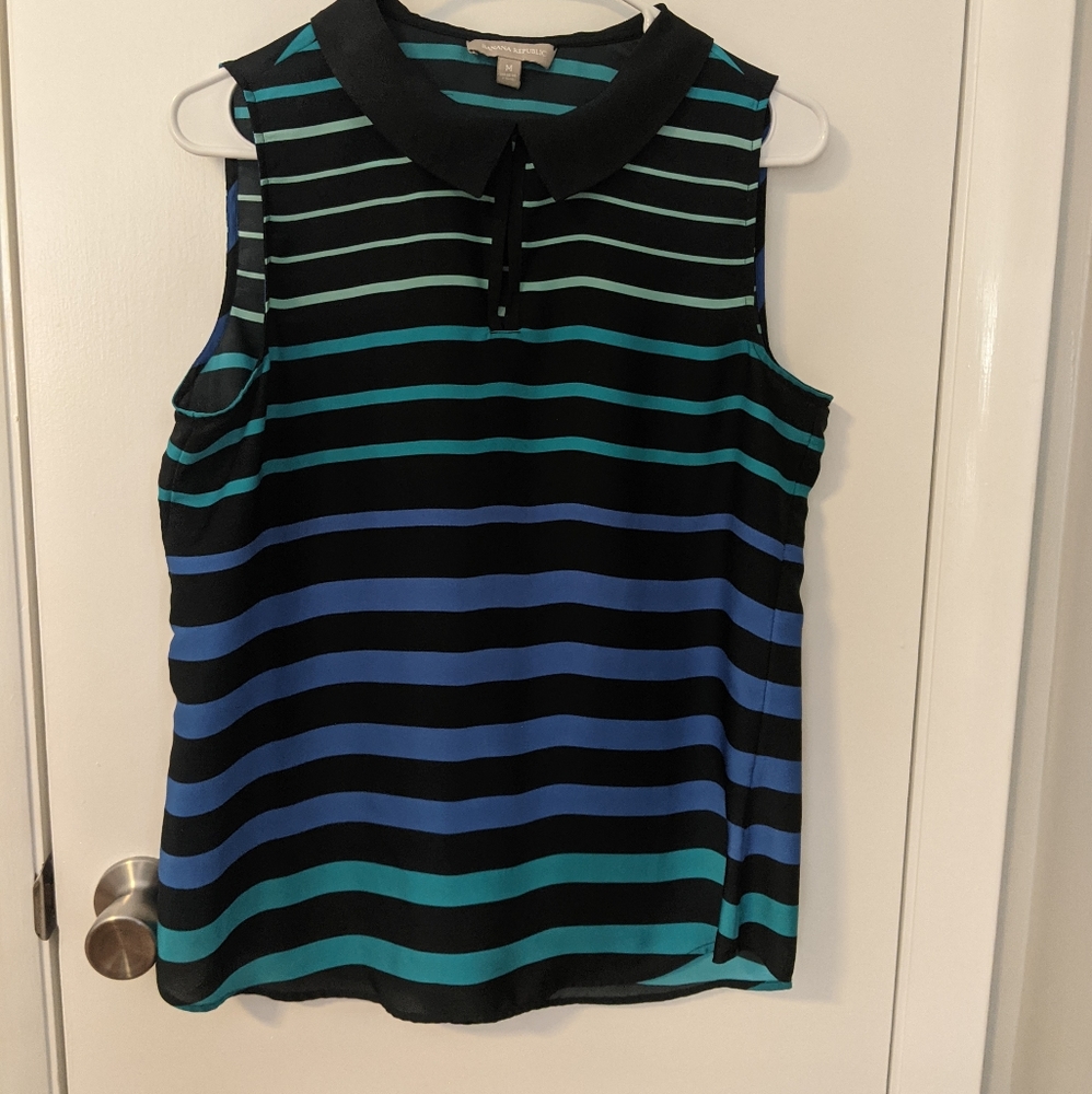 Banana Republic Blue Striped Shell with Collar Medium